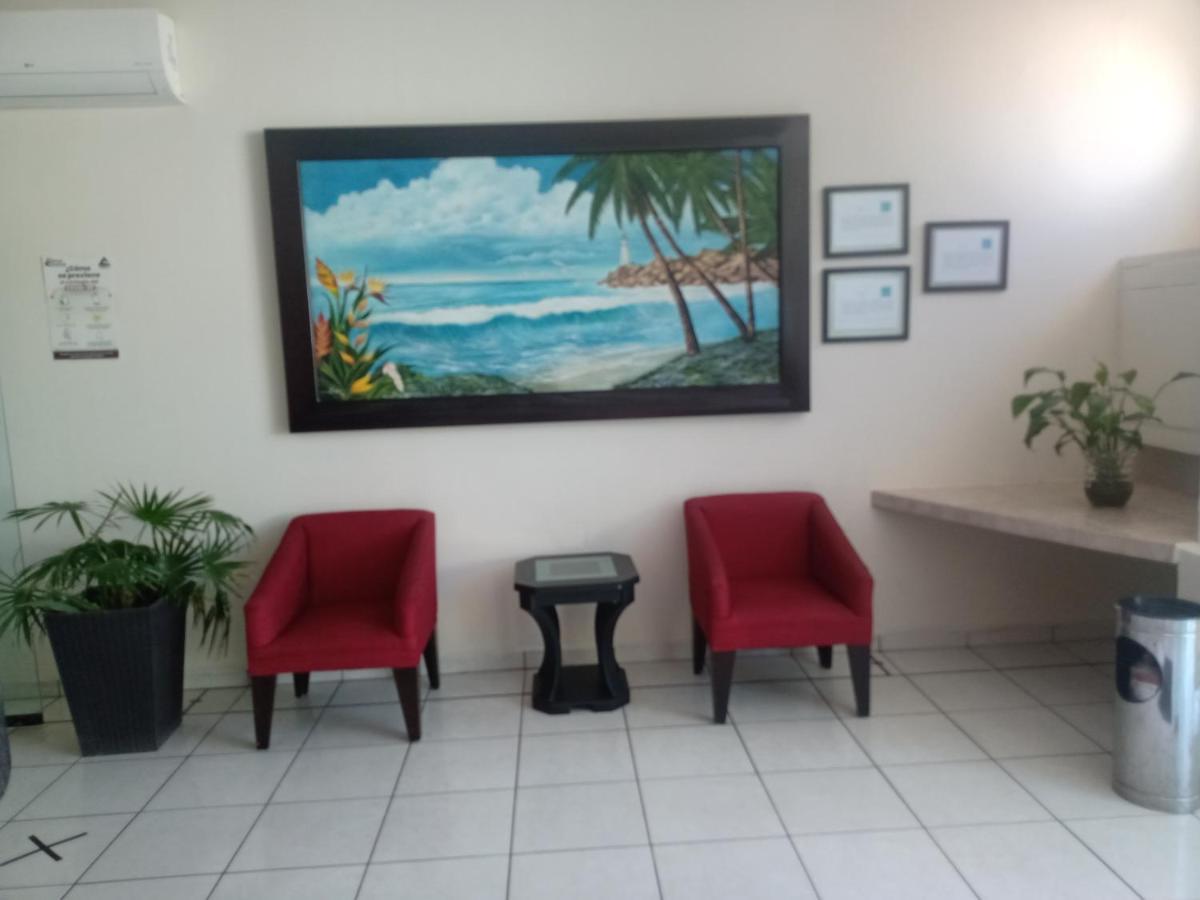 Hotel California Tuxpan  Exterior photo