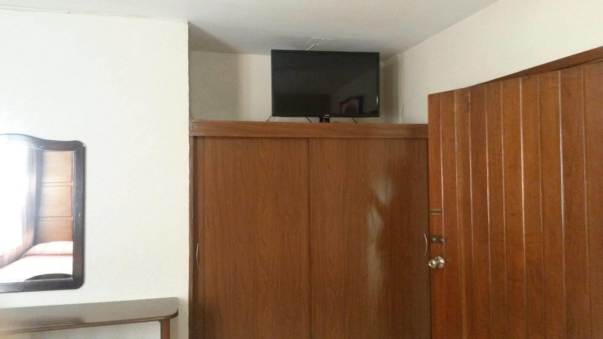 Hotel California Tuxpan  Exterior photo